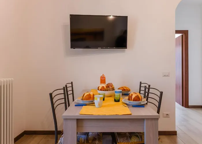 Casa Elisa 1 Bedroom View San Siro (Lombardy)